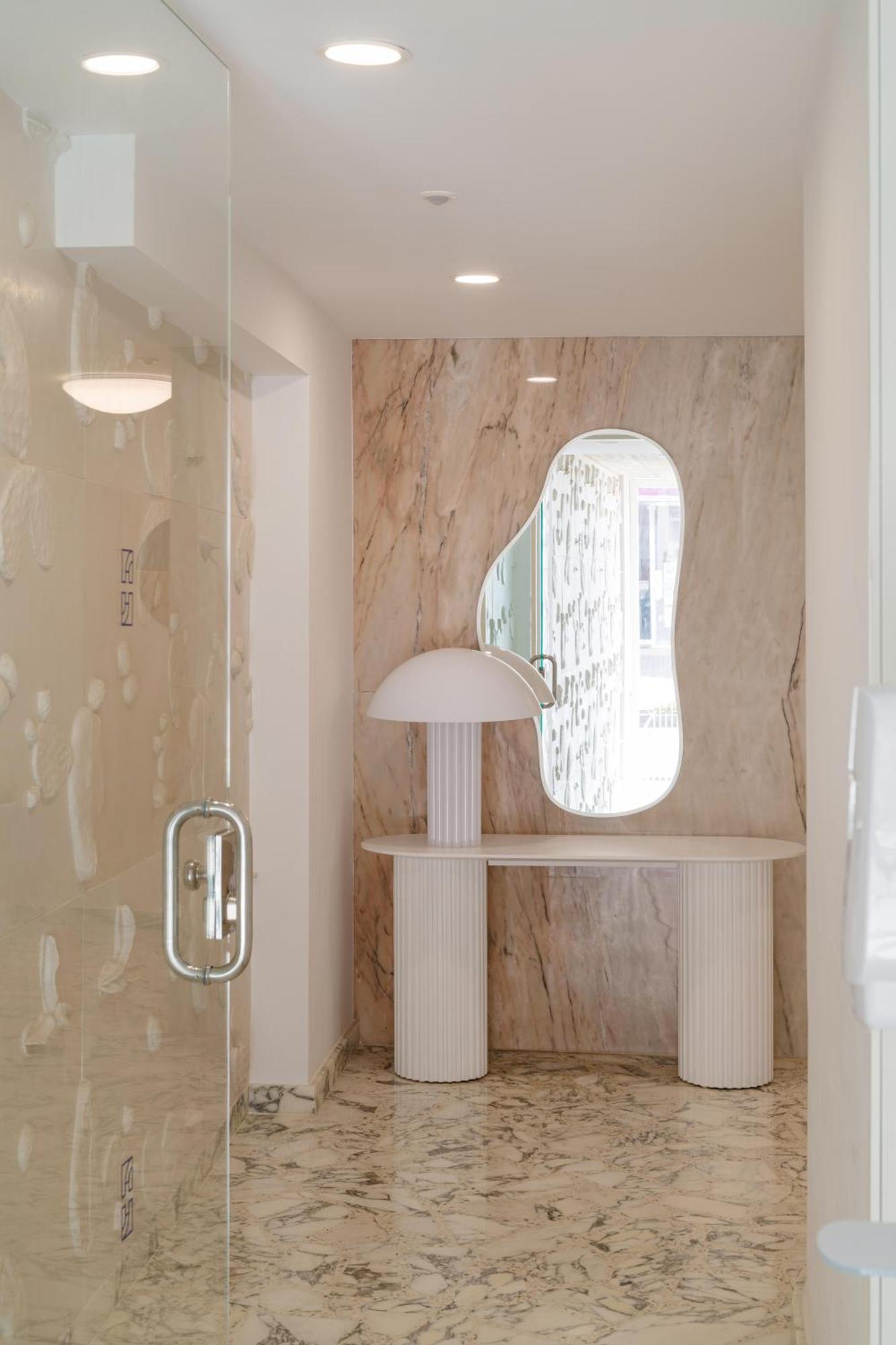 Plus Fariones Habitat Arrecife  Luaran gambar
