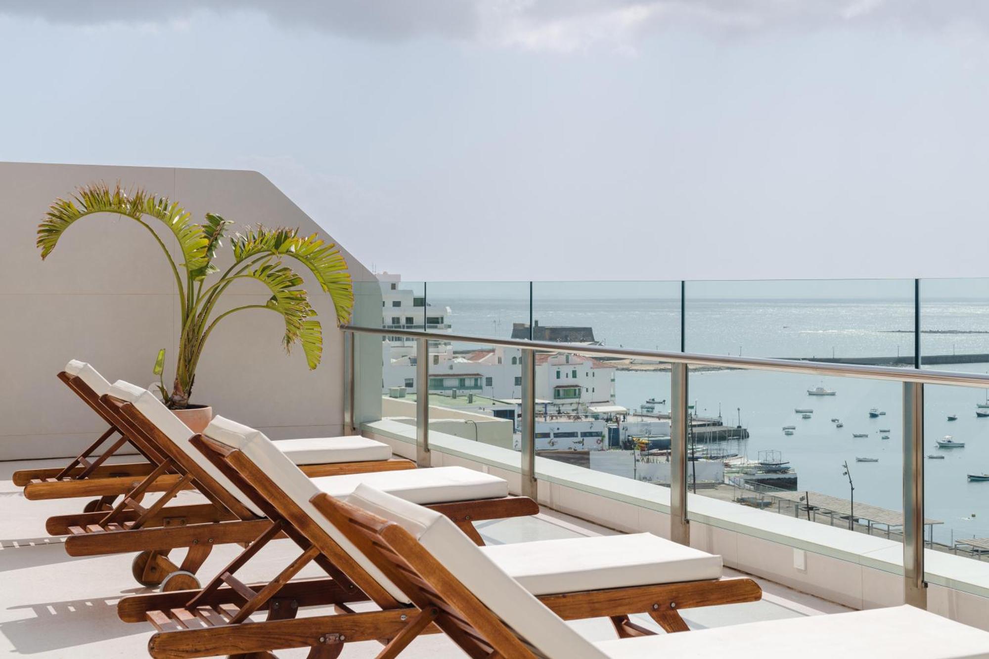 Plus Fariones Habitat Arrecife  Luaran gambar